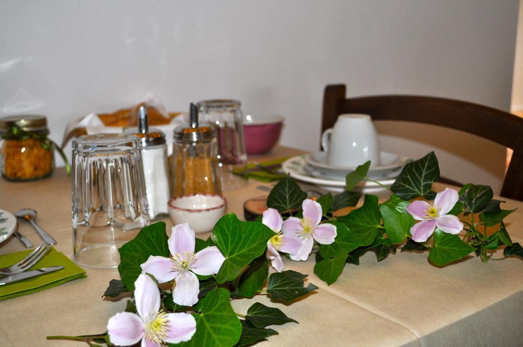 B&B Casa Brunelli เตรนโต ภายนอก รูปภาพ