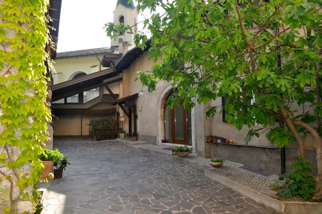 B&B Casa Brunelli เตรนโต ภายนอก รูปภาพ