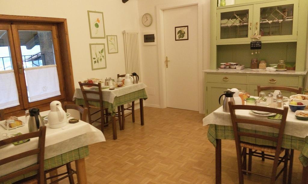 B&B Casa Brunelli เตรนโต ภายนอก รูปภาพ