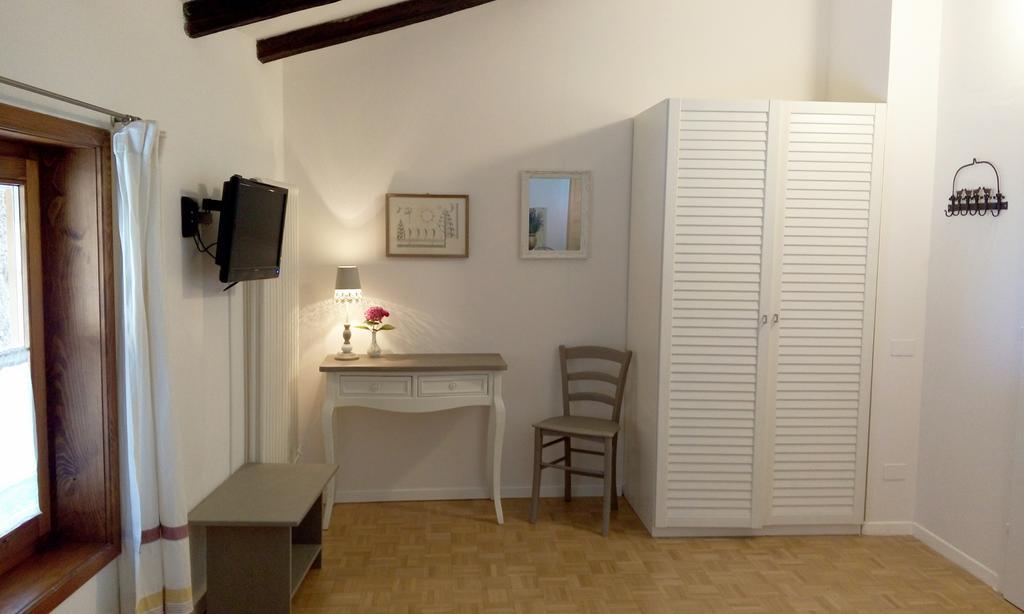 B&B Casa Brunelli เตรนโต ภายนอก รูปภาพ